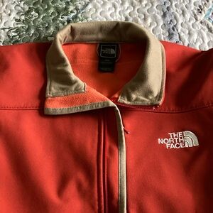 Ladies North Face Jacket (M/M)